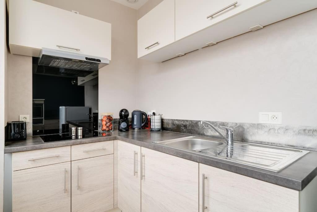 Superbe Appartement A Une Minute A Pied De La Gare Épinal Eksteriør bilde