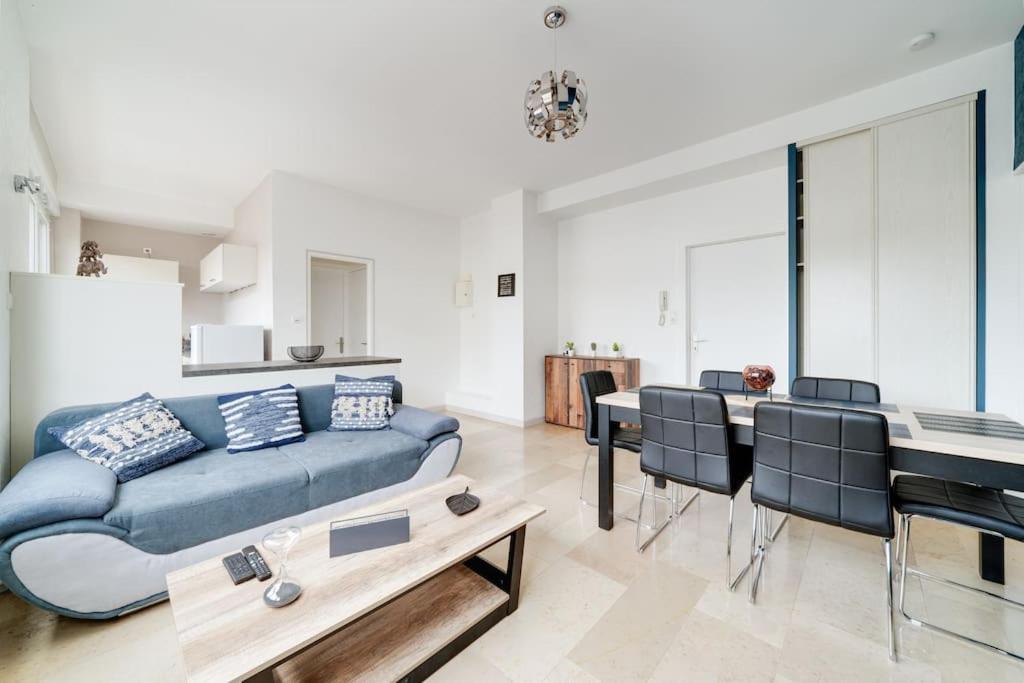 Superbe Appartement A Une Minute A Pied De La Gare Épinal Eksteriør bilde